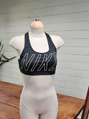 Nike Black Sports Bra with White Outline Logo Sz Small Petite Nwot